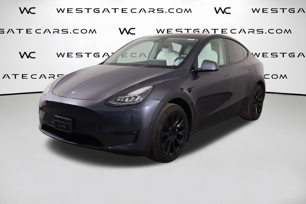 Used 2021 Tesla Model Y Long Range AWD/4WD image 1