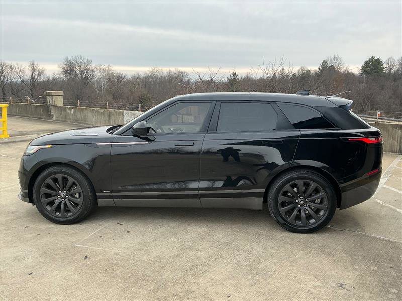 Used 2018 Land Rover Range Rover Velar R-Dynamic SE image 3