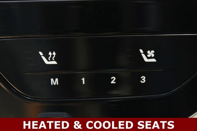 New 2026 Mercedes-Benz E 350 4MATIC Sedan image 13