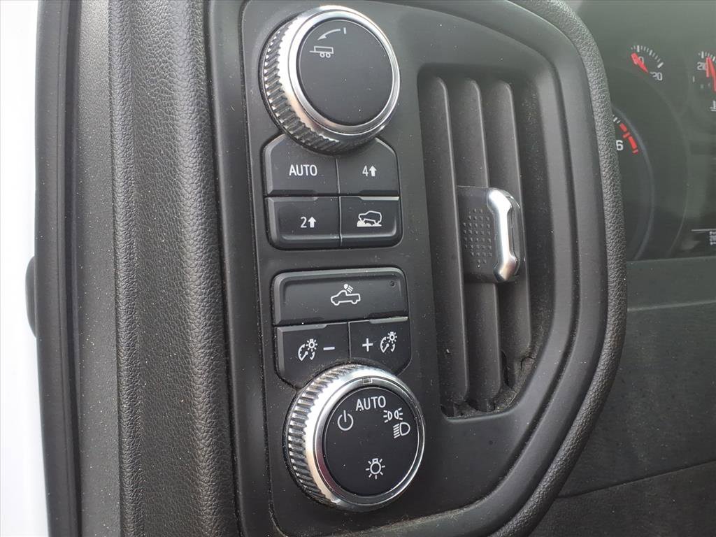 Used 2021 GMC Sierra 1500 Base w/ Sierra Value Package image 8