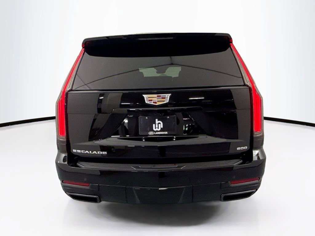 Used 2025 Cadillac Escalade ESV Sport AWD/4WD image 6