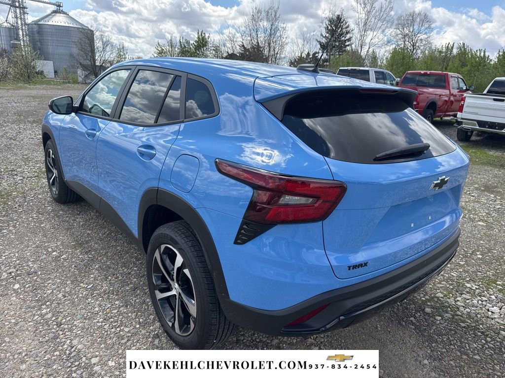 Used 2024 Chevrolet Trax RS w/ Driver Confidence Package image 4