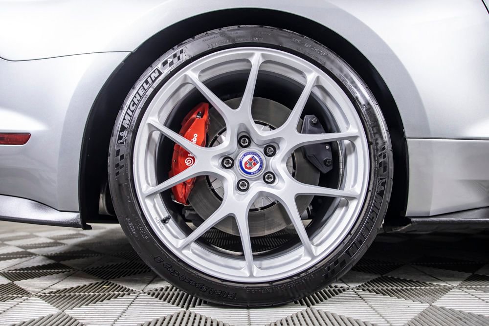 Used 2020 Ford Mustang Shelby GT500 w/ Technology Package image 40