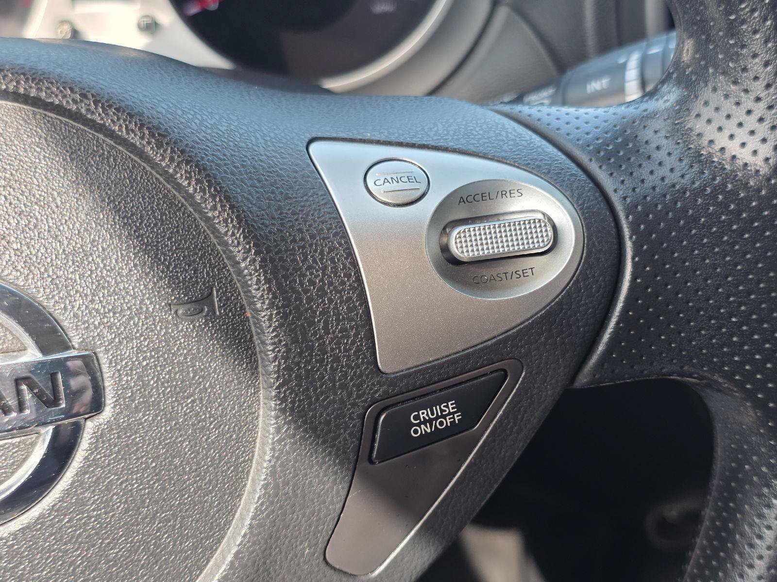Used 2017 Nissan Juke S FWD image 11