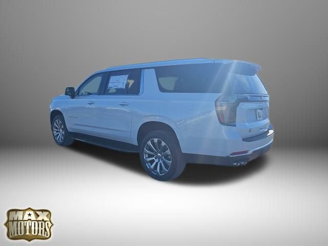 New 2026 Chevrolet Suburban Premier w/ Sun And Tow Package AWD/4WD image 7