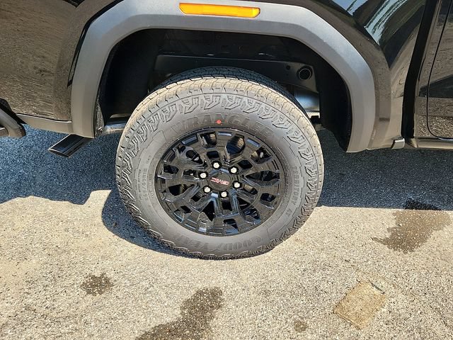 New 2026 GMC Canyon Elevation w/ Convenience Package RWD image 5