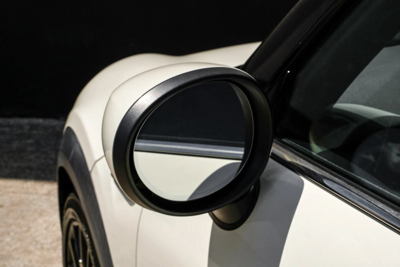 Used 2023 MINI Cooper Convertible FWD image 27