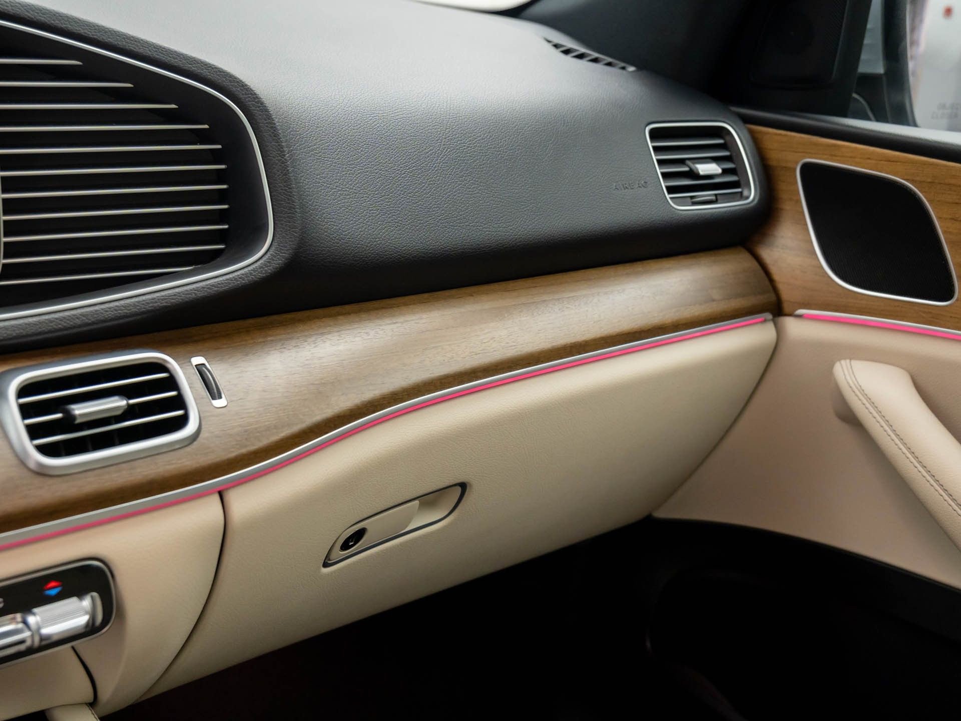 Certified 2024 Mercedes-Benz GLE 350 4MATIC w/ Winter Package image 32