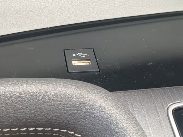 Certified 2025 Toyota Sienna XLE image 22