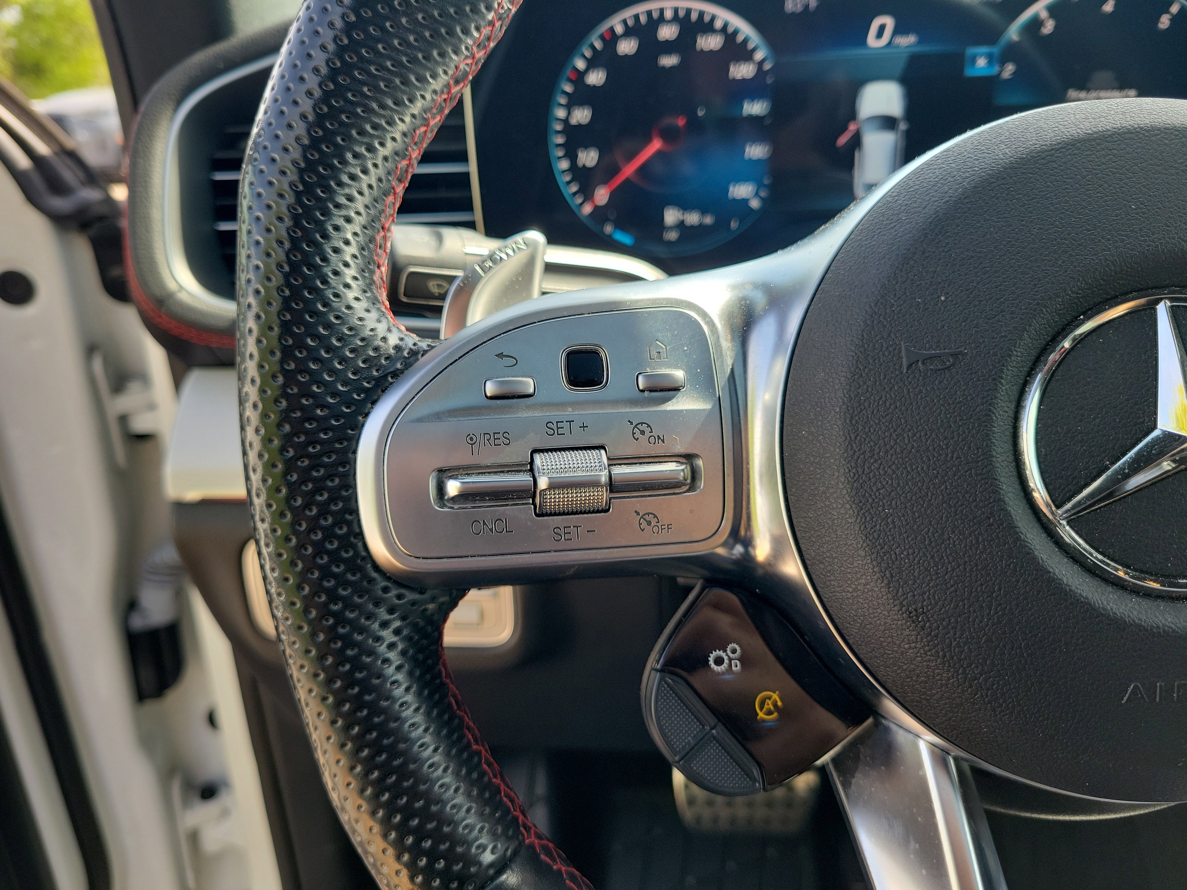 Used 2023 Mercedes-Benz GLE 53 AMG 4MATIC Coupe image 11