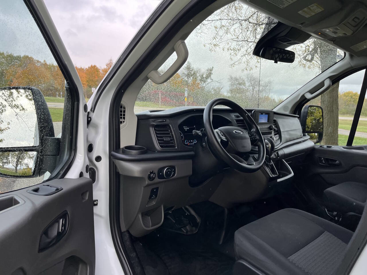 Used 2024 Ford Transit 250 Low Roof w/ Exterior Upgrade Package image 25