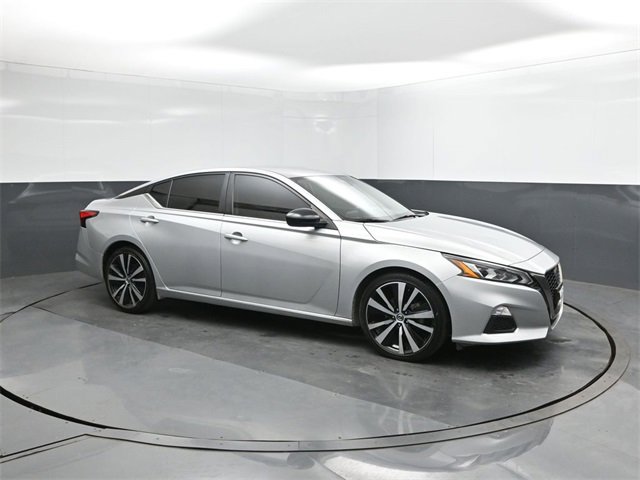 Used 2022 Nissan Altima 2.5 SR image 17