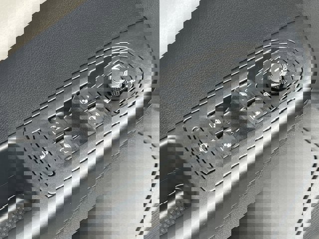 New 2025 Volkswagen Taos SE image 12