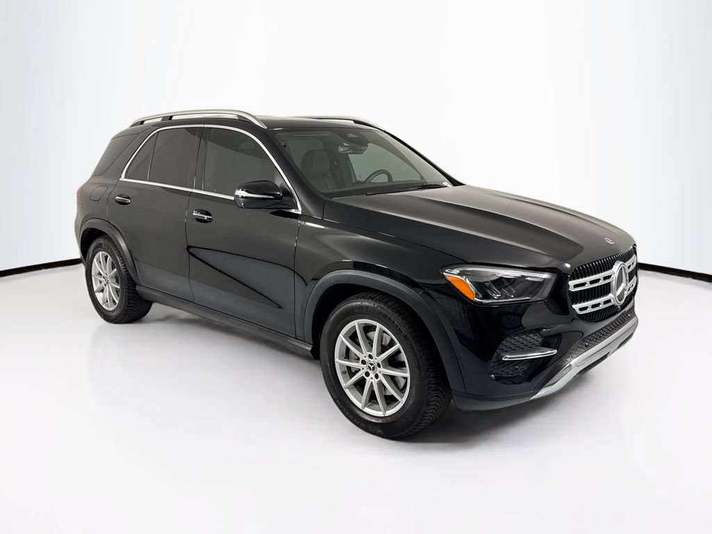Used 2025 Mercedes-Benz GLE 350 4MATIC image 3