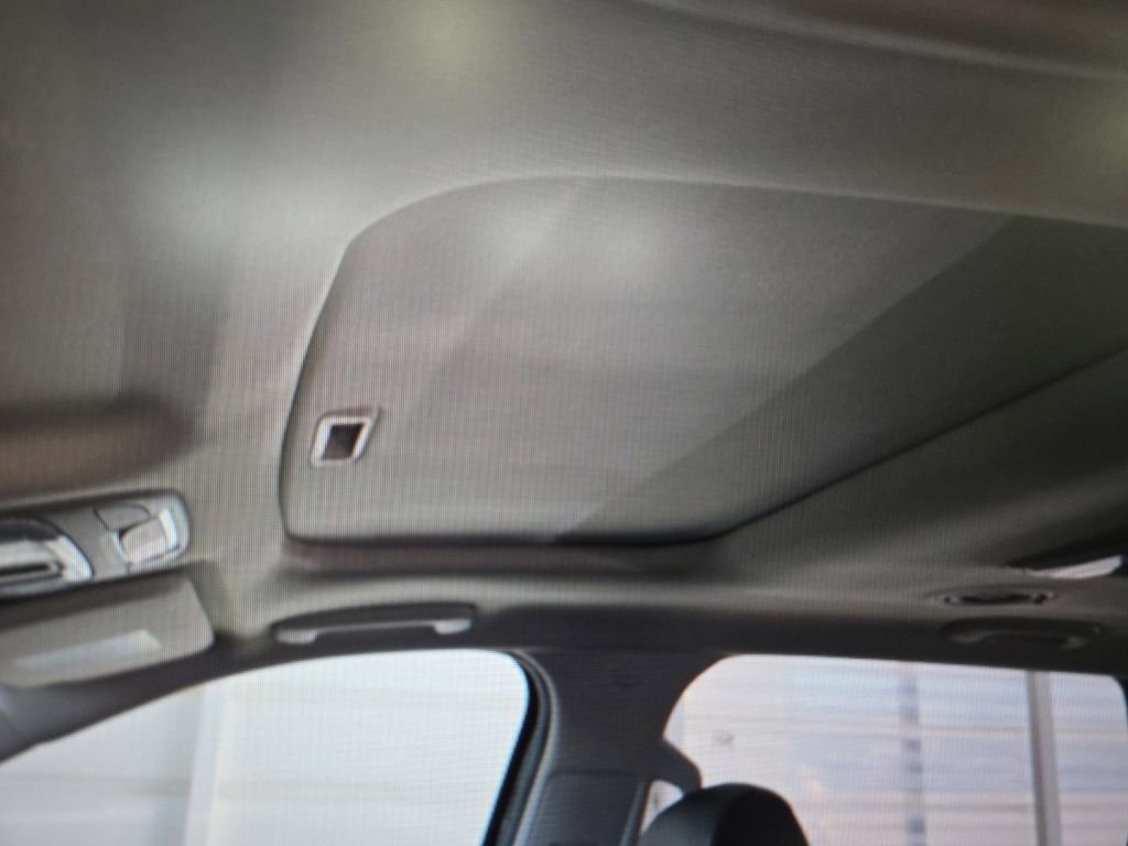 Used 2025 Kia Telluride S image 10