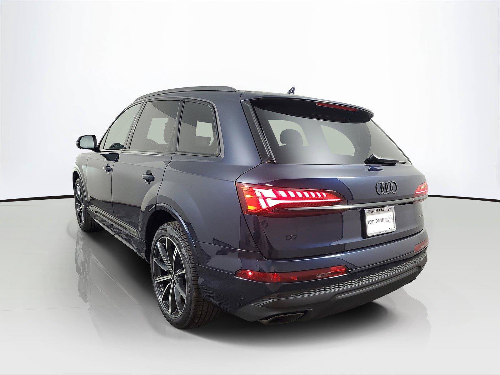 New 2026 Audi Q7 2.0T Premium Plus AWD/4WD image 4