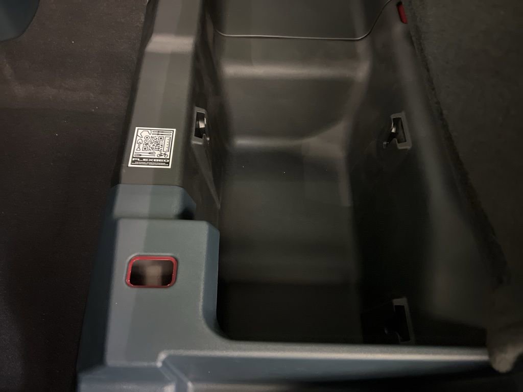 New 2025 Ford Maverick XLT w/ Equipment Group 301A image 30