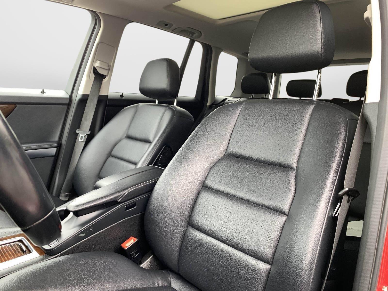 Used 2013 Mercedes-Benz GLK 350 4MATIC image 33
