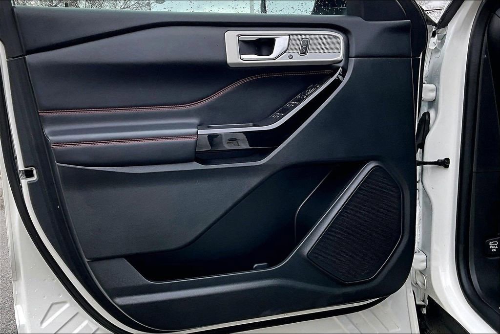 Used 2022 Ford Explorer ST-Line w/ Class IV Trailer Tow Package image 22