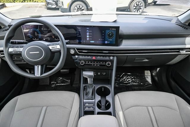Certified 2025 Hyundai Sonata SE image 17