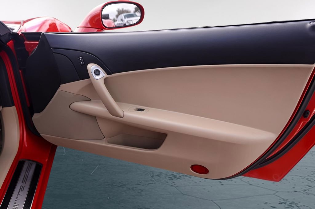 Used 2011 Chevrolet Corvette Grand Sport w/ Preferred Equipment Group image 27