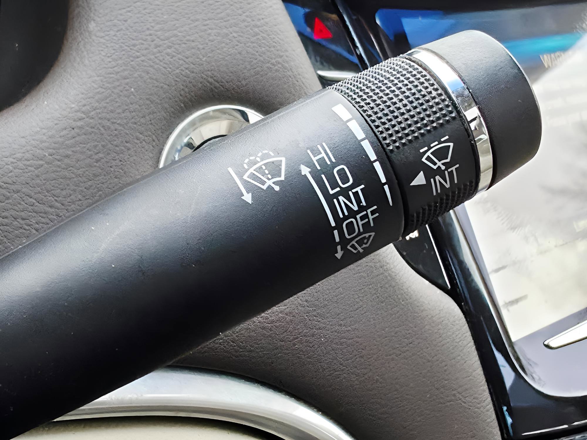 Used 2015 Cadillac XTS Premium image 28