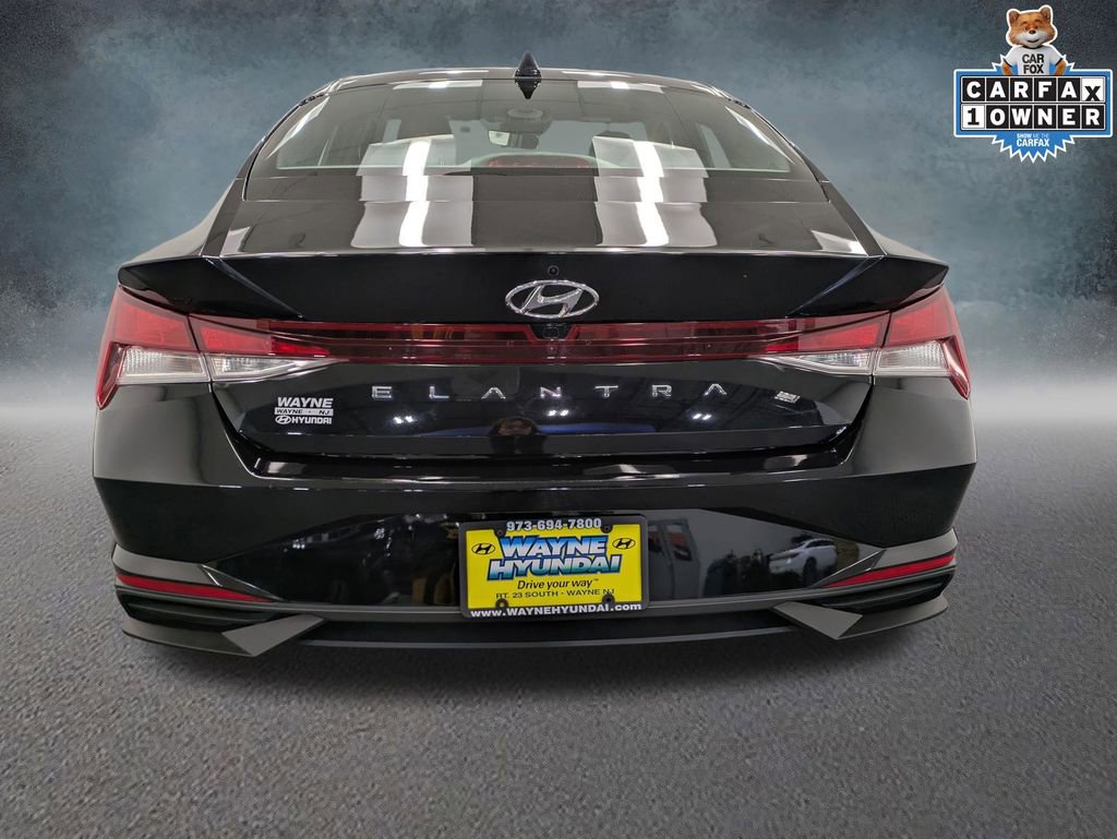 Used 2023 Hyundai Elantra SEL w/ Convenience Package image 5