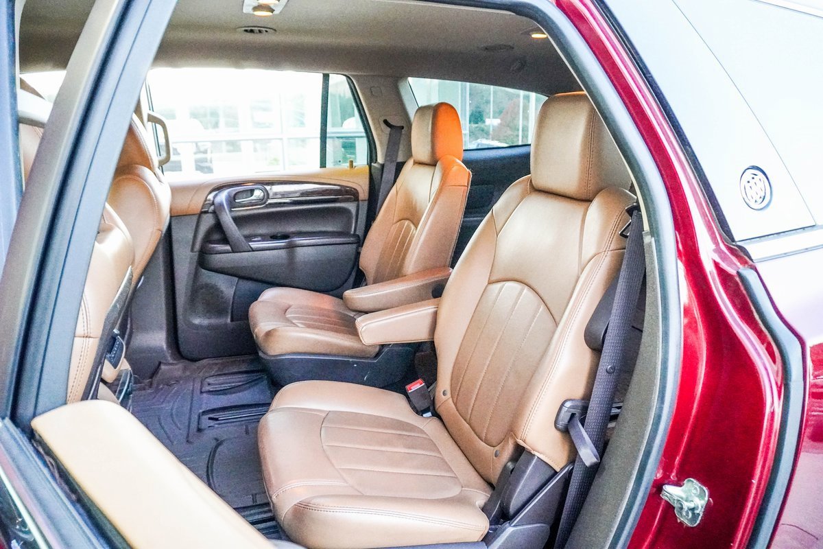 Used 2015 Buick Enclave Premium image 22