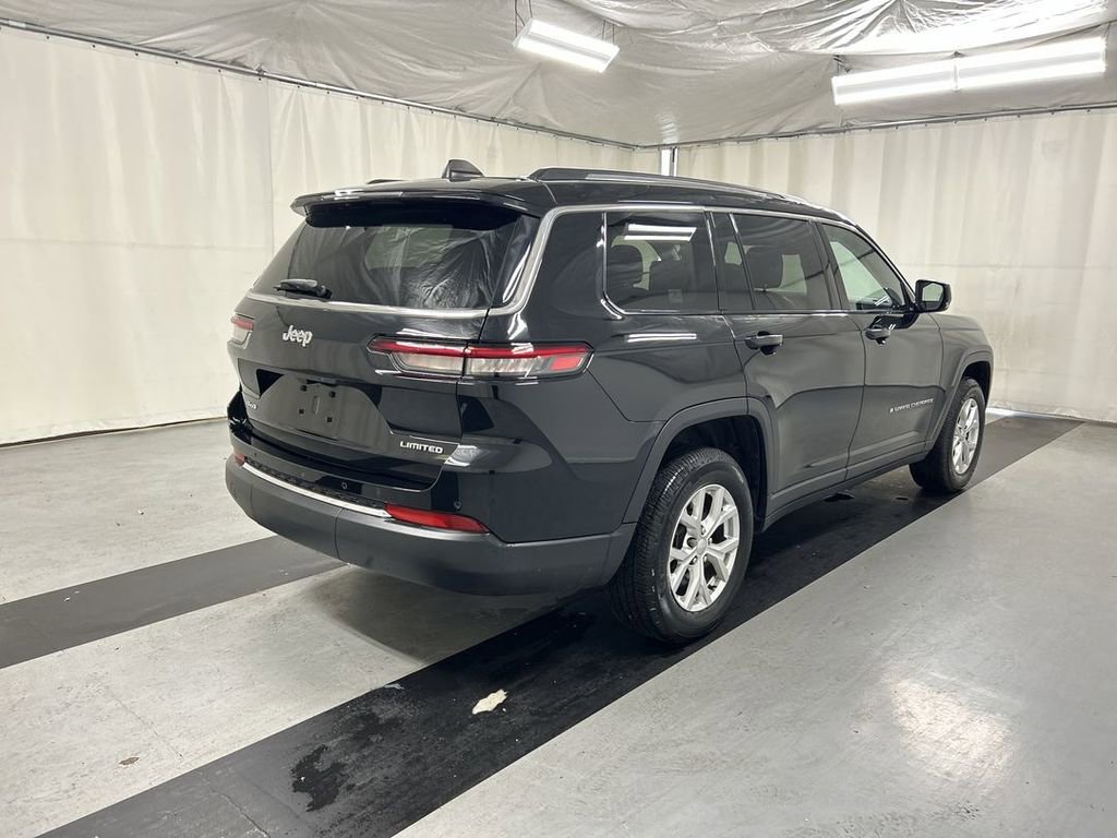 Used 2023 Jeep Grand Cherokee L Limited w/ Trailer Tow Group (B) AWD/4WD image 2