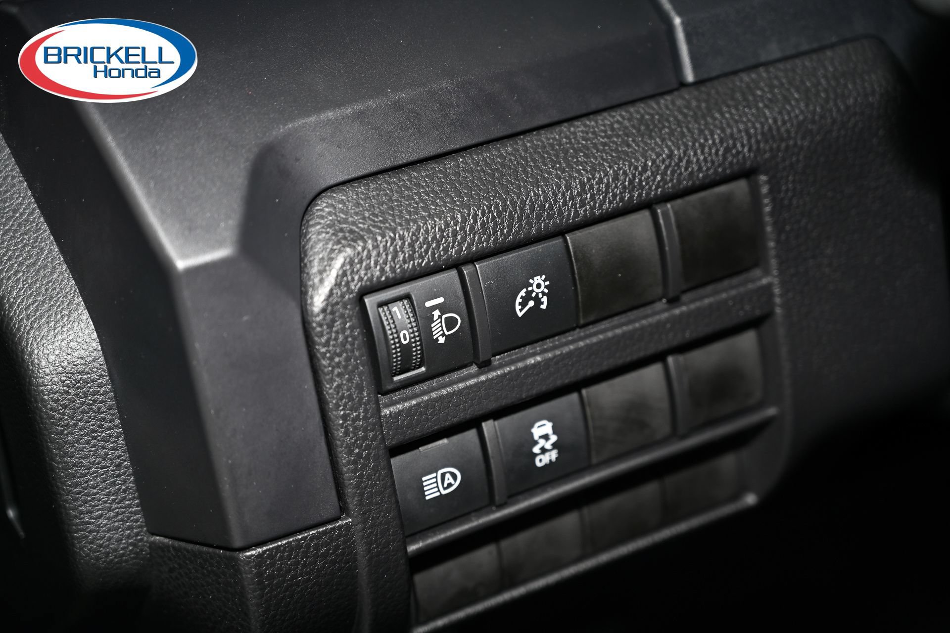 Used 2025 Toyota Tacoma SR RWD image 27