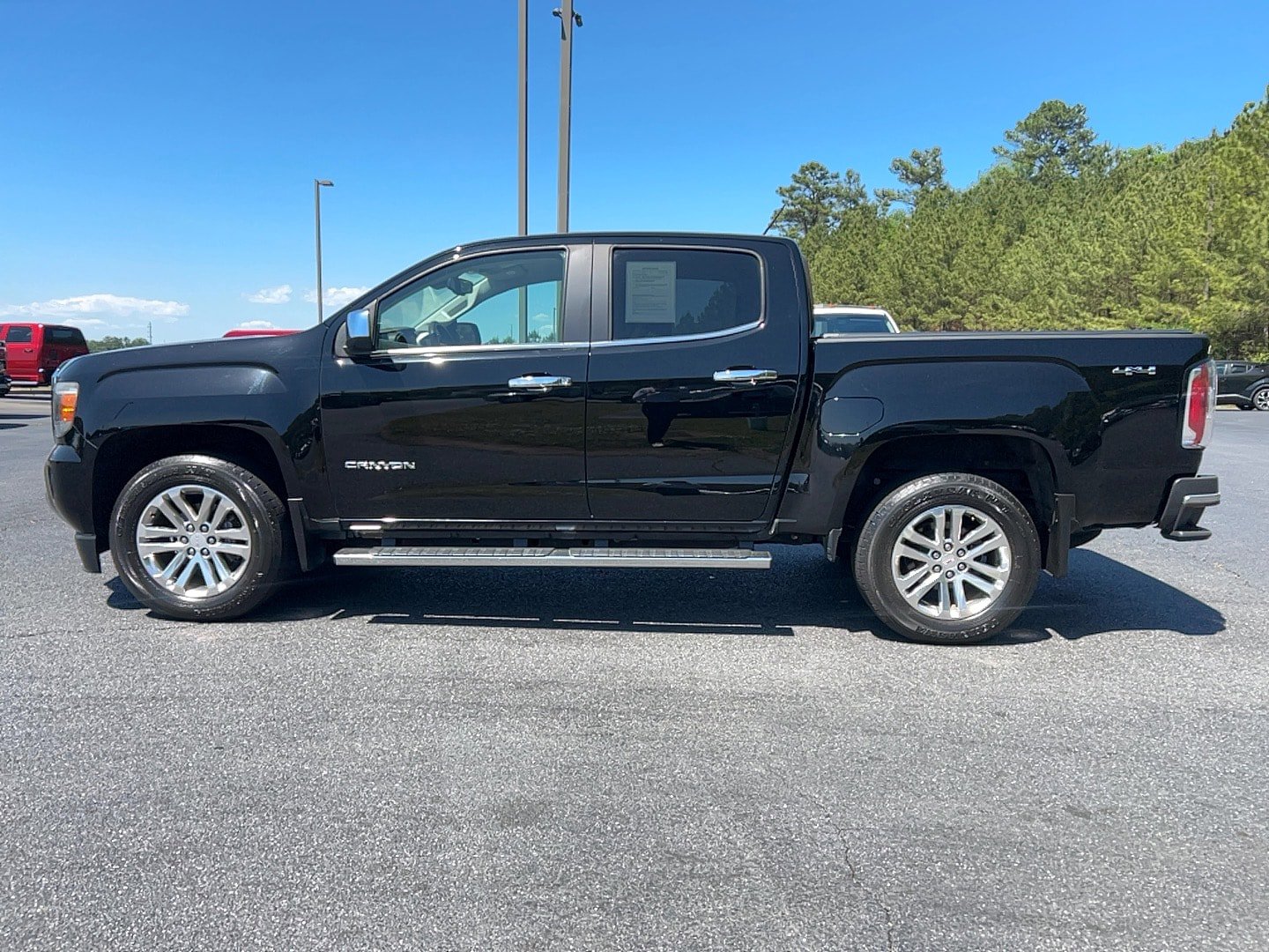 Used 2016 GMC Canyon SLT w/ Driver Alert Package image 8