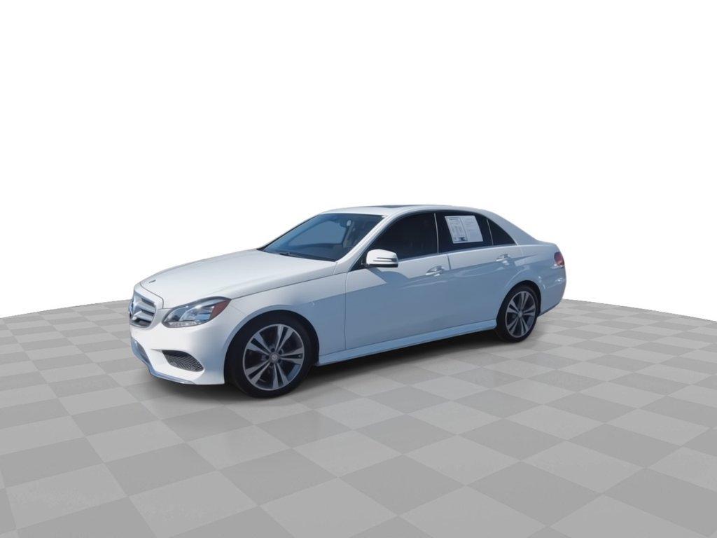 Used 2016 Mercedes-Benz E 350 Sedan image 4