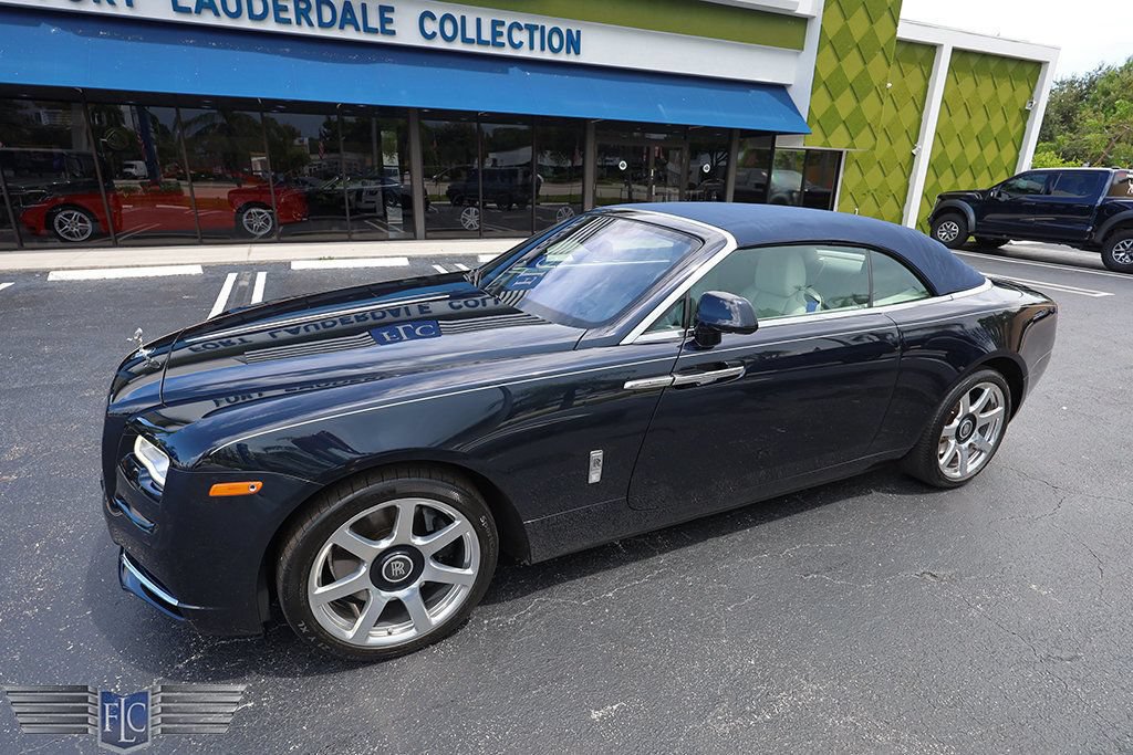 Used 2016 Rolls-Royce Dawn RWD image 41