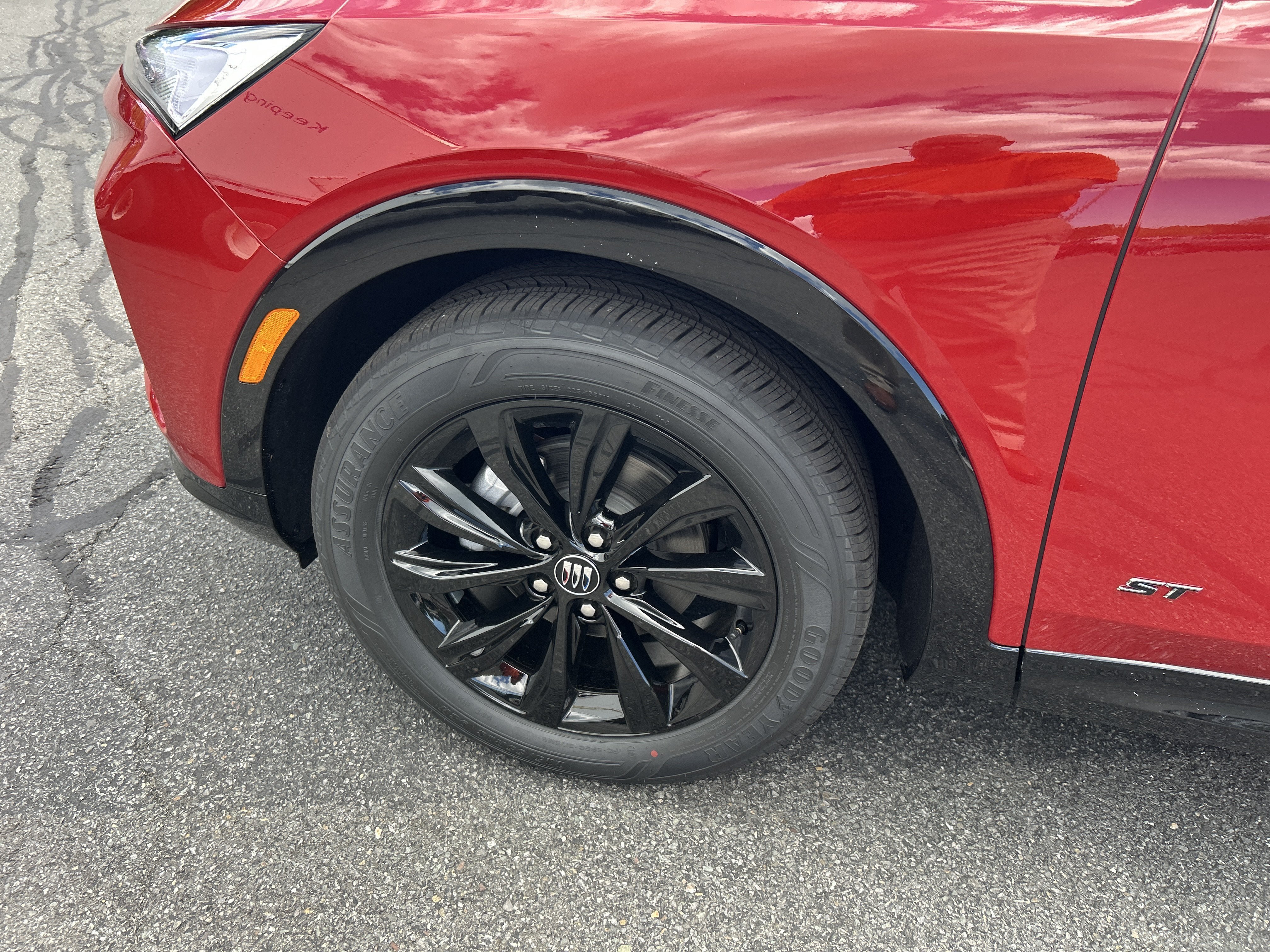 New 2026 Buick Envista Sport Touring w/ Convenience I Package FWD image 4