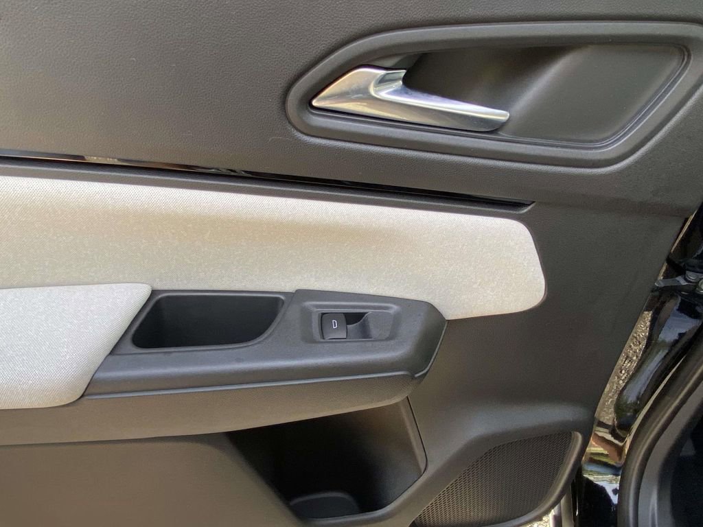 Certified 2024 Honda Prologue EX image 12