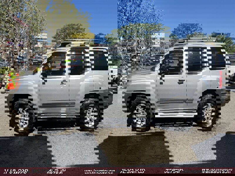 Used 2014 Nissan Xterra S image 6