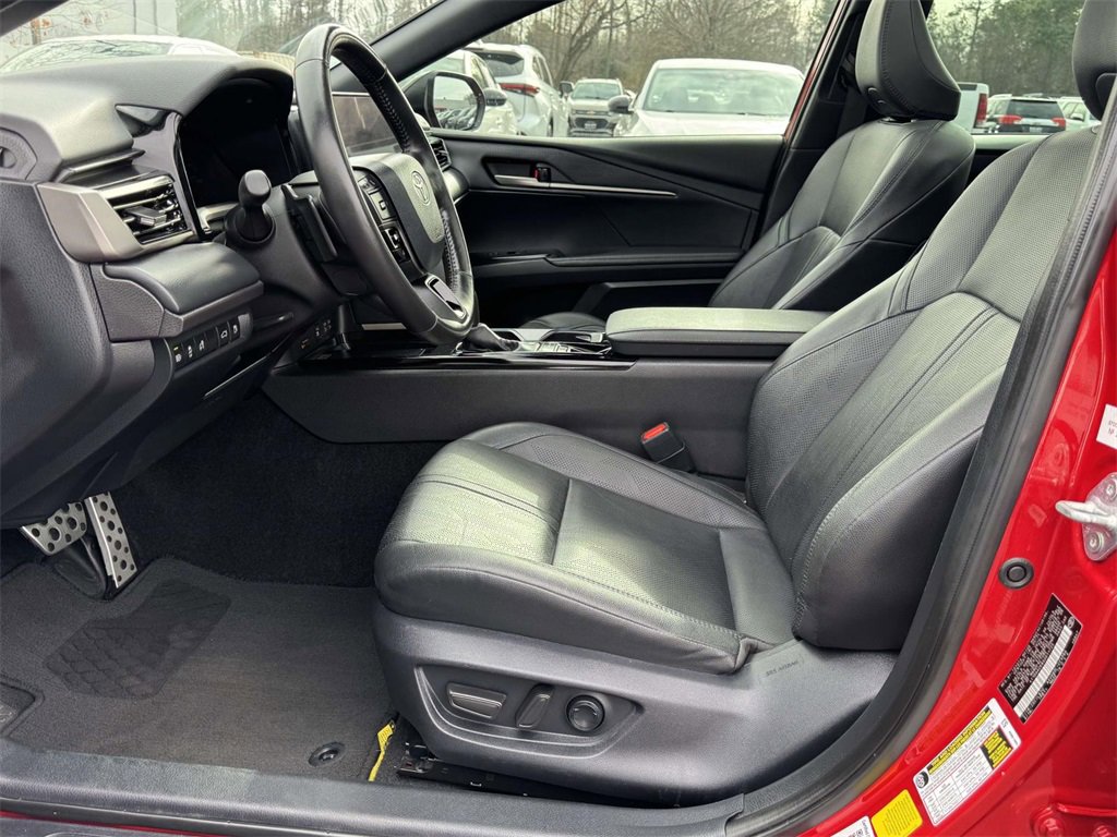 Used 2025 Toyota Camry XSE image 20