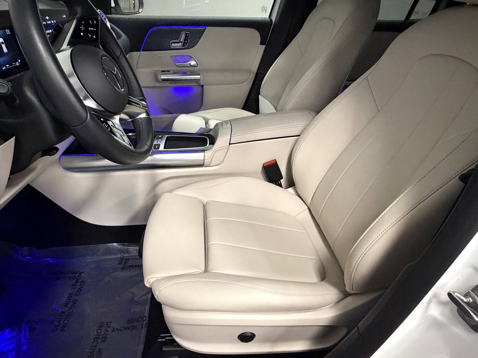 Certified 2025 Mercedes-Benz GLA 250 image 24