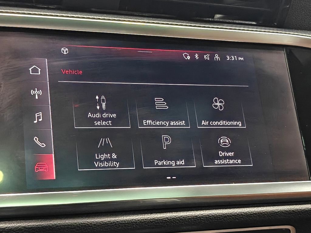 Used 2022 Audi Q3 2.0T Premium Plus w/ Premium Plus Package image 38