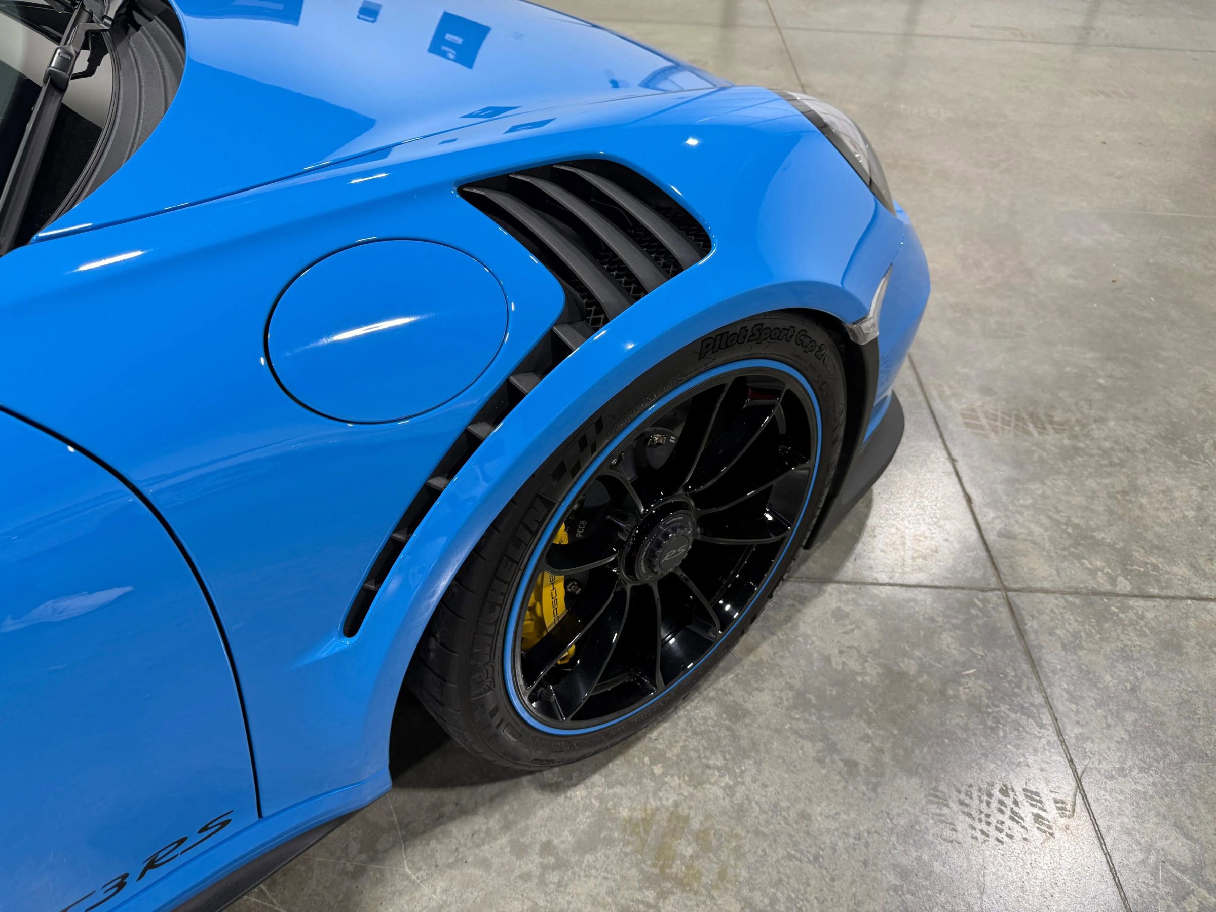 Used 2016 Porsche 911 GT3 RS RWD image 35