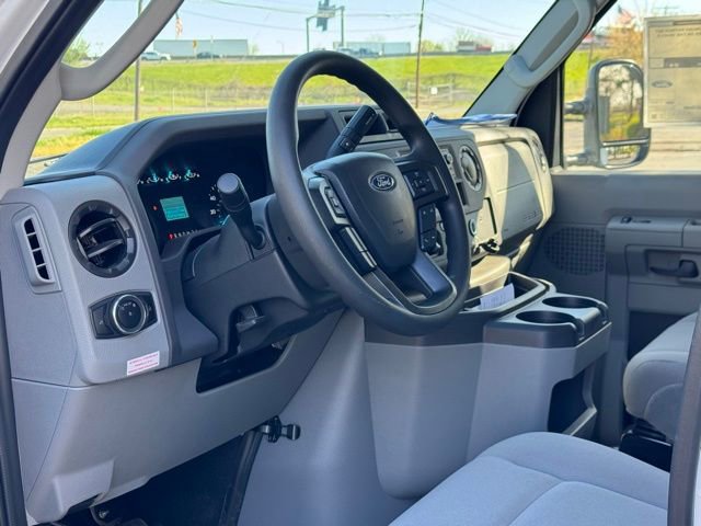 New 2024 Ford E-450 and Econoline 450 Super Duty w/ Power Windows & Locks Group image 11