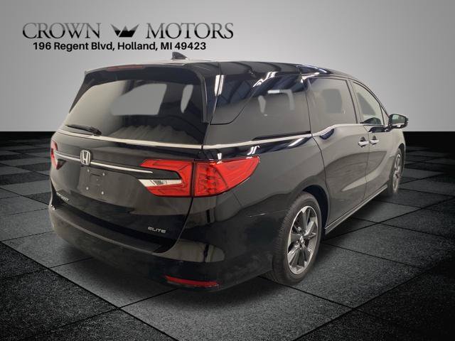 Used 2023 Honda Odyssey Elite image 6