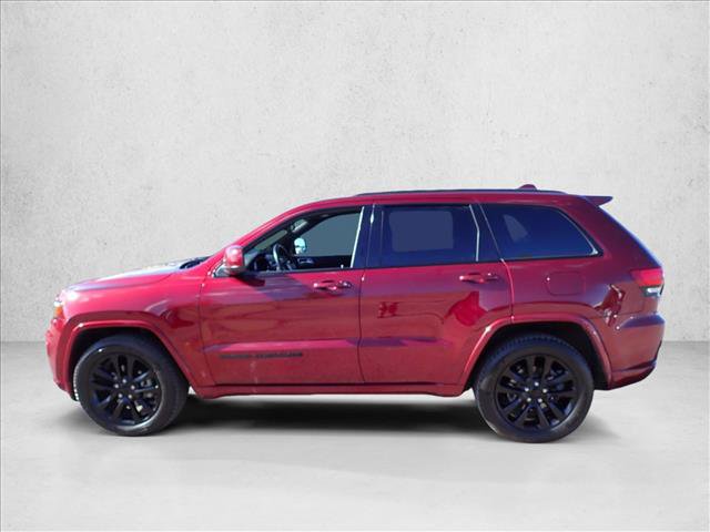 Used 2018 Jeep Grand Cherokee Altitude AWD/4WD image 2