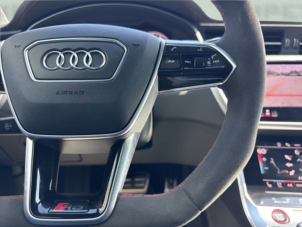 Used 2024 Audi RS 6 performance image 18