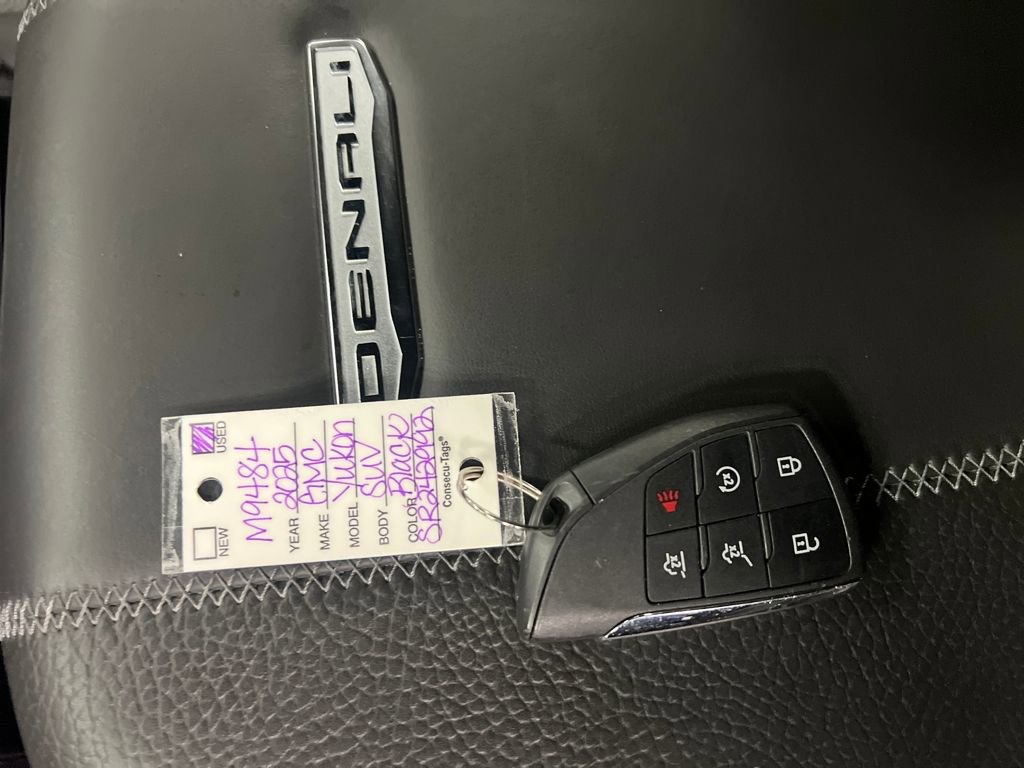 Certified 2025 GMC Yukon Denali AWD/4WD image 31
