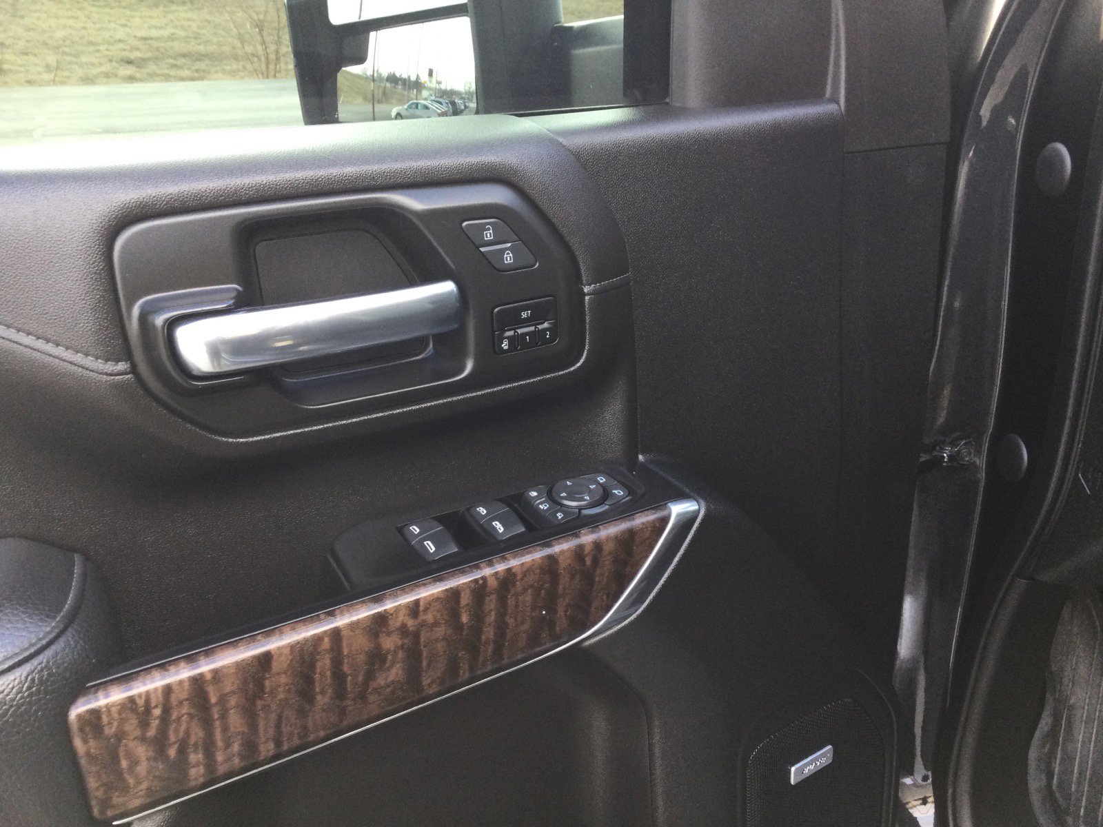 Used 2020 GMC Sierra 2500 Denali w/ Denali Ultimate Package image 15