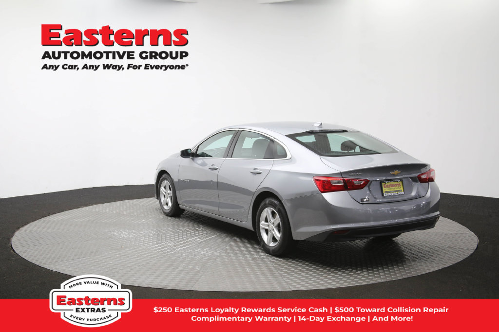 Used 2023 Chevrolet Malibu LT FWD image 65
