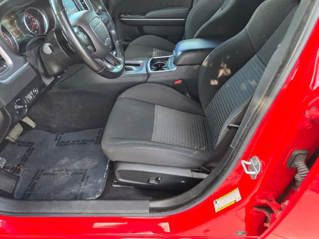 Used 2022 Dodge Charger Scat Pack RWD image 3