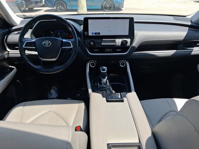 Used 2024 Toyota Grand Highlander FWD image 7
