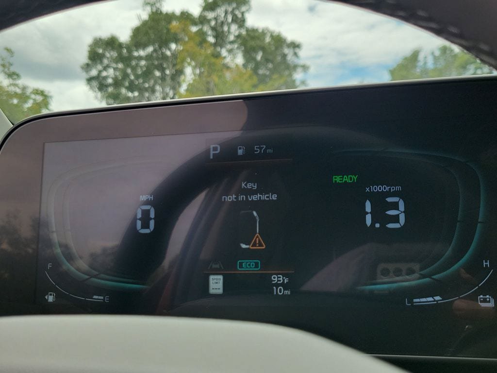 New 2026 Kia Niro FWD image 16